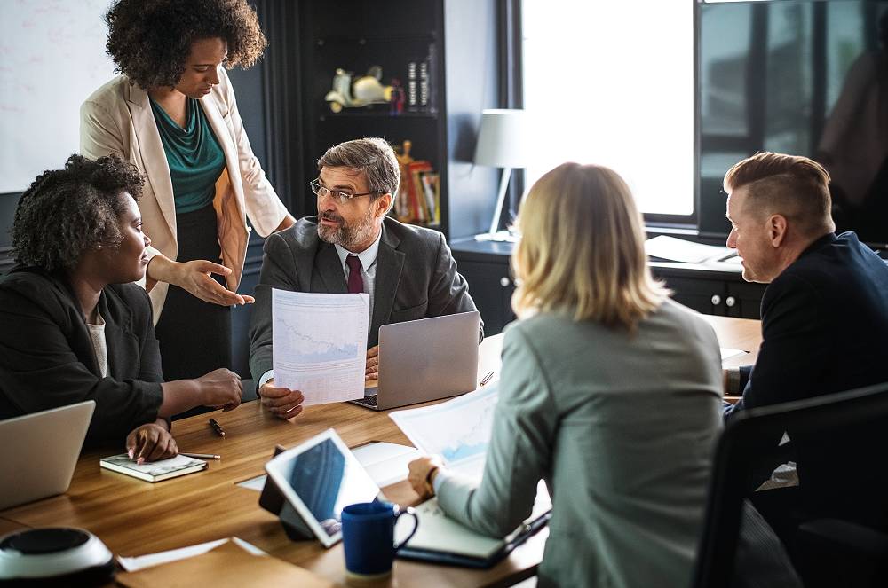 Como a Governança Corporativa pode reduzir riscos jurídicos e atrair investidores de alto nível