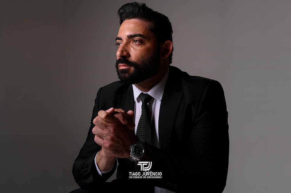 Dr. Tiago Juvêncio Alerta para Riscos Jurídicos dos Deepfakes